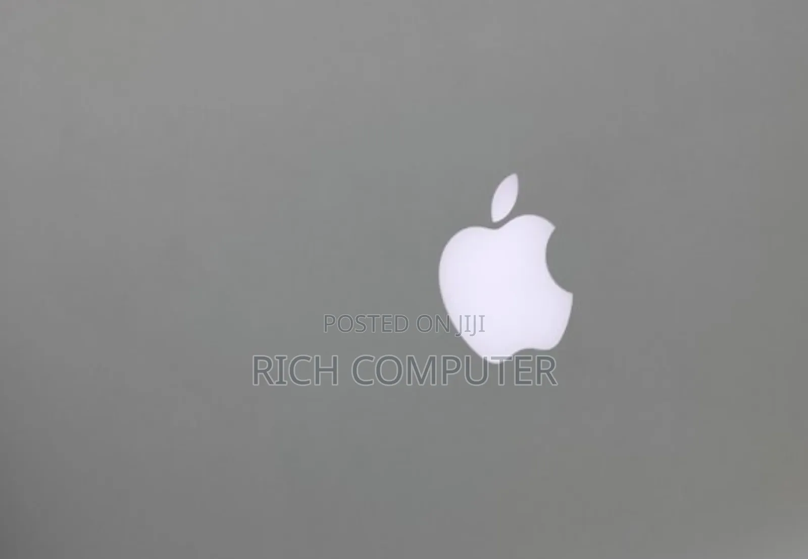 New Laptop Apple MacBook 2013 8GB Intel Core i7 SSD 512GB