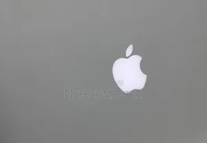 New Laptop Apple MacBook 2013 8GB Intel Core i7 SSD 512GB