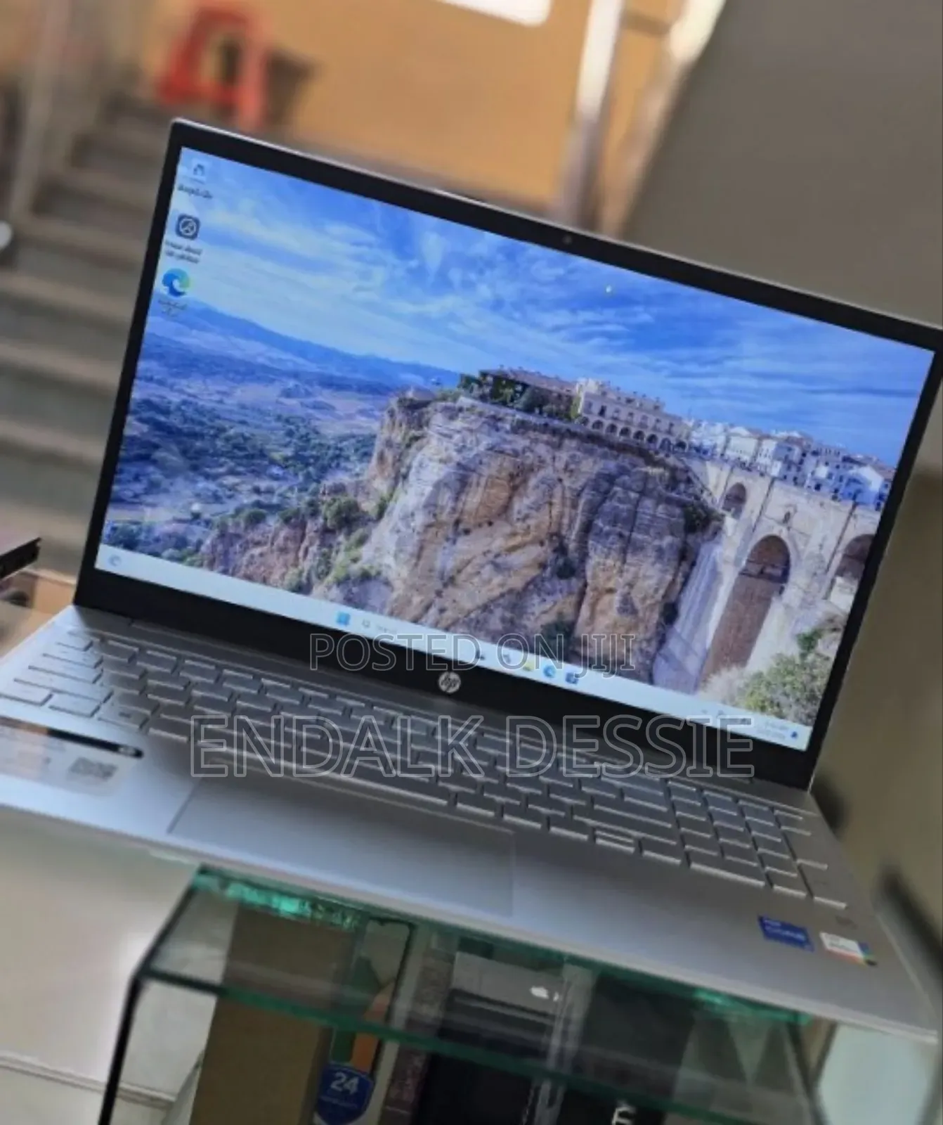 New Laptop HP Pavilion 15 8GB Intel Core i5 SSD 512GB