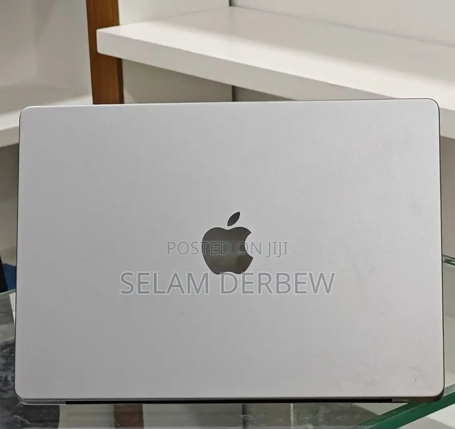 New Apple MacBook Pro 2023 M3 Pro 14-inch 8GB Apple M3 Pro SSD 512GB