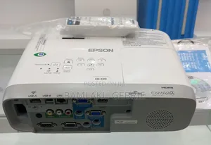 Brand New Epson Projector With Manual Model Name: Eb-X39