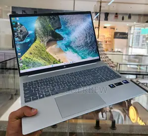 New Laptop HP Pavilion 15 16GB Intel Core Ultra 7 SSD 1T