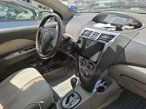 Toyota Belta 2010 White