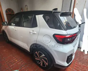 Toyota Raize 2022 White