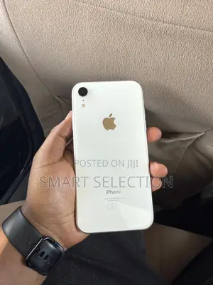 Apple XR 128 GB White