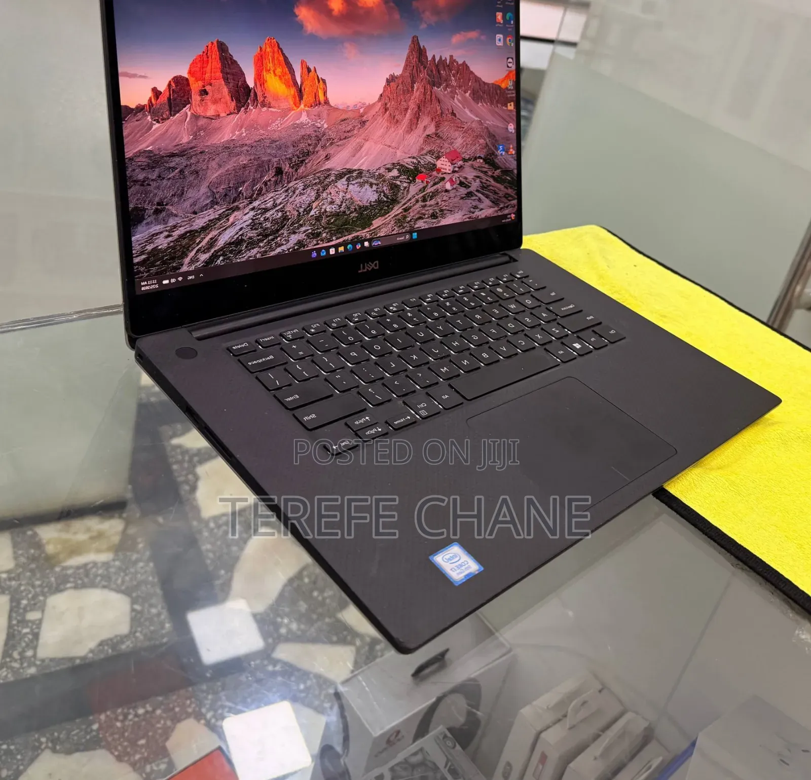 New Laptop Dell XPS 15 16GB Intel Core i7 SSD 512GB