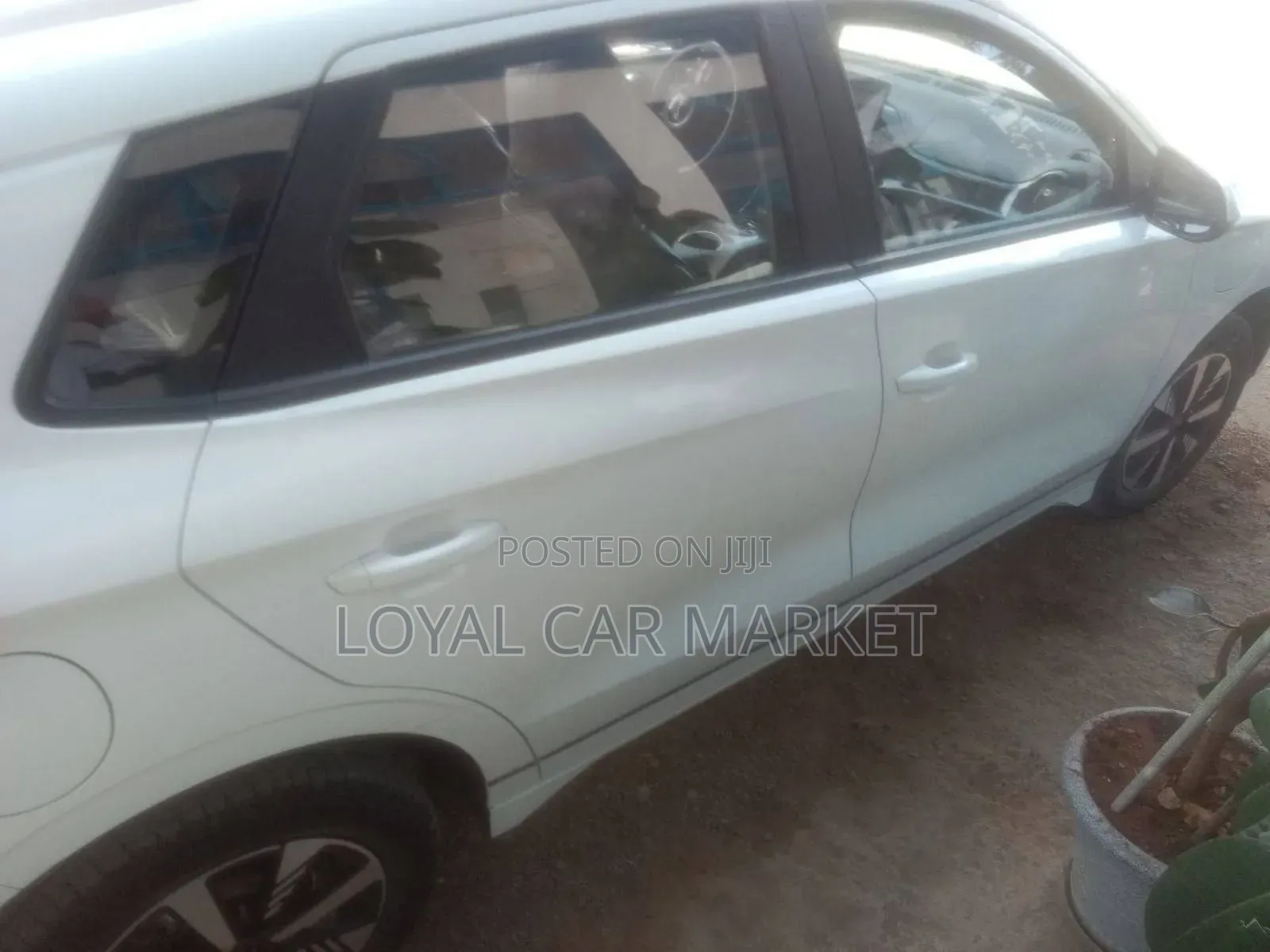 BYD E2 43 kWh 94 hp FWD 2024 White