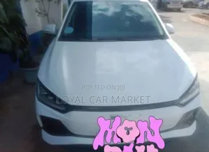 BYD E2 43 kWh 94 hp FWD 2024 White