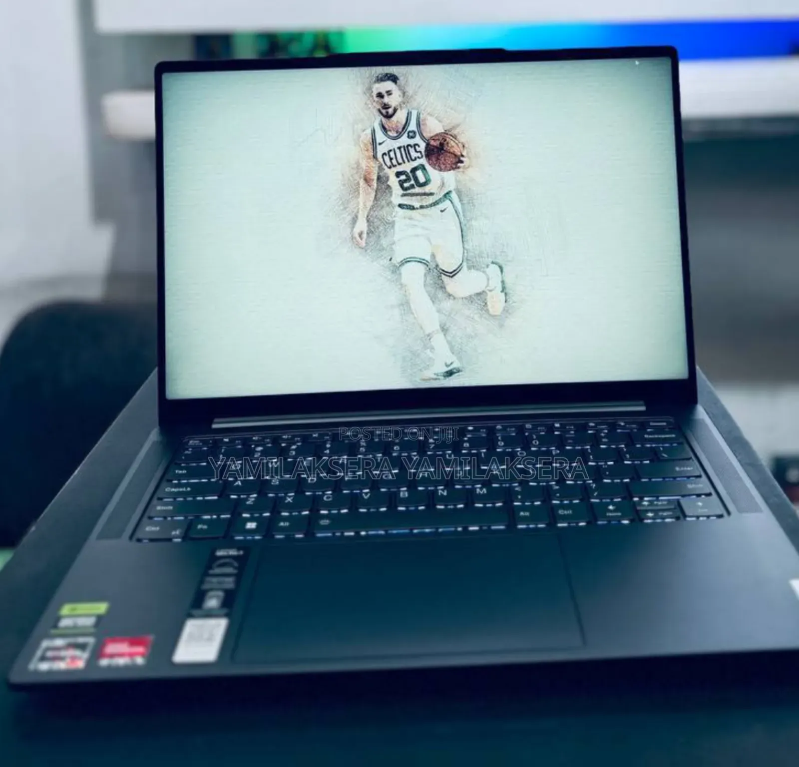 New Laptop Lenovo 16GB AMD Ryzen 7 SSD 512GB