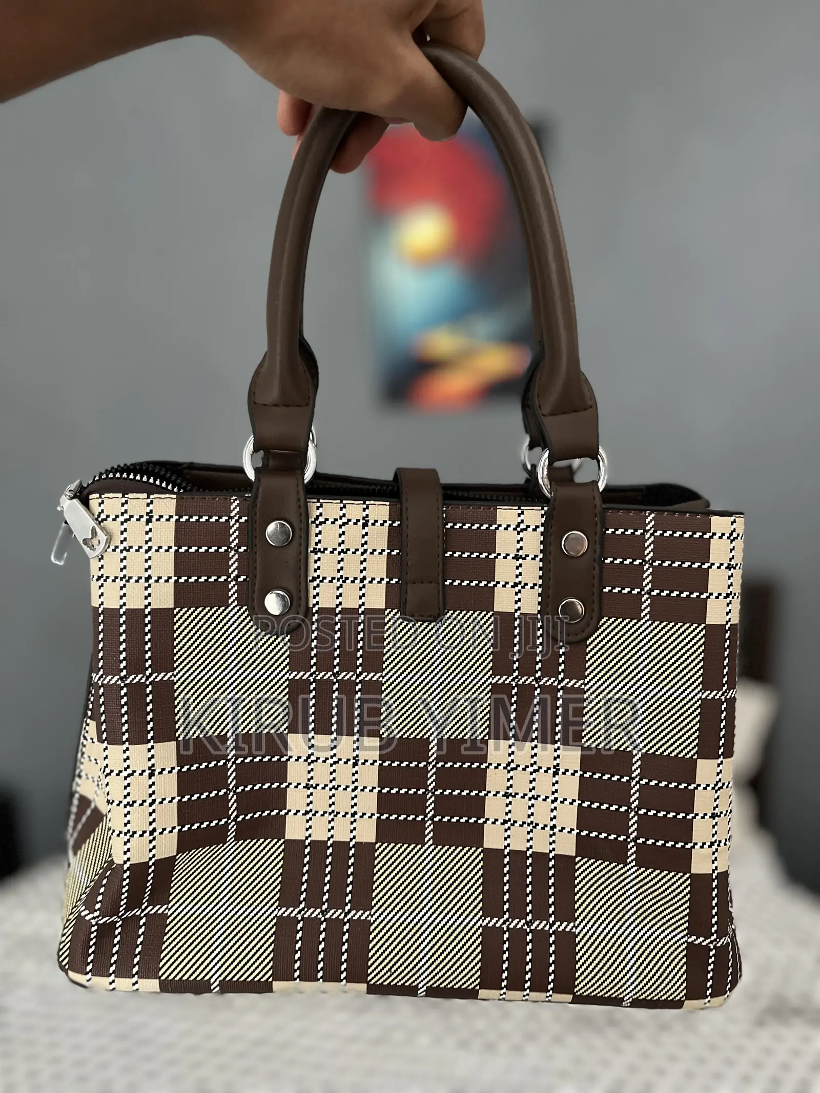 Women’S Hand Bag