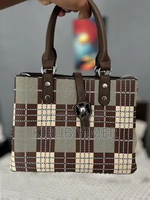 Women’S Hand Bag