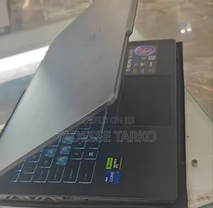New Laptop MSI Cyborg 15 16GB Intel Core i7 SSD 1T