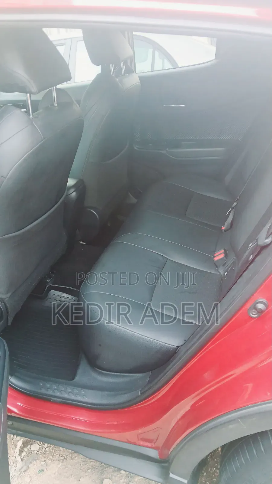 Toyota C-HR 2021 Red