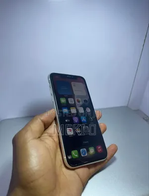 Apple iPhone 11 128 GB Gray