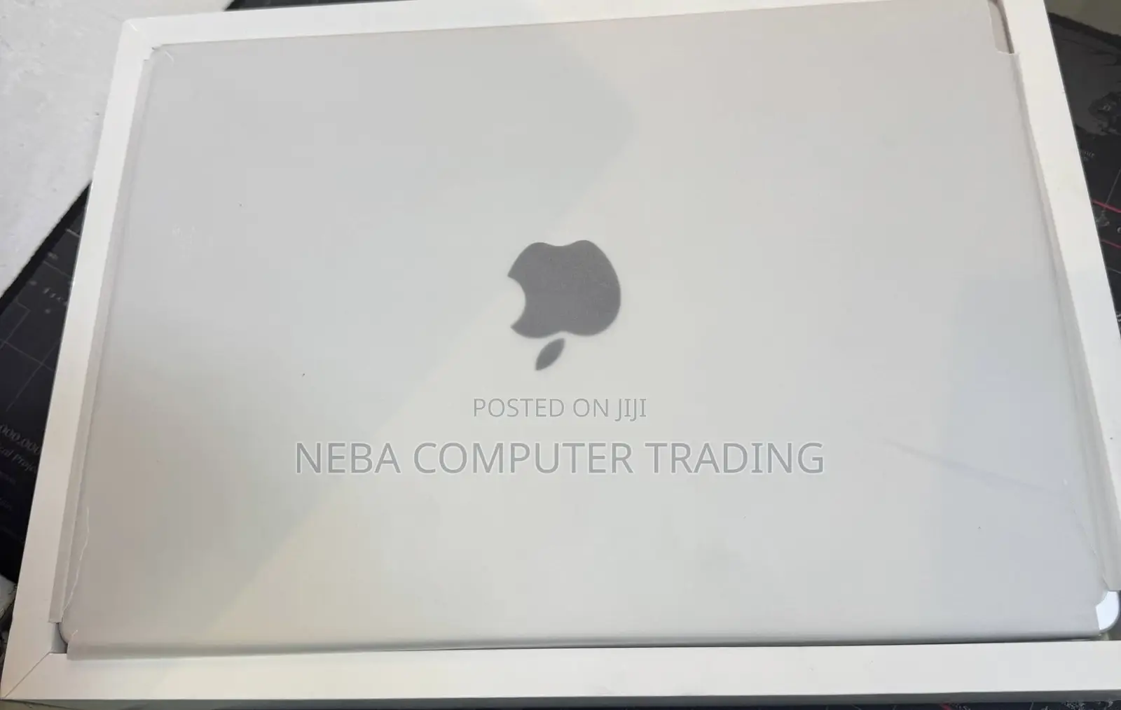 New Laptop Apple MacBook Pro 2024 M4 14-inch 16GB Apple M4 SSD 512GB