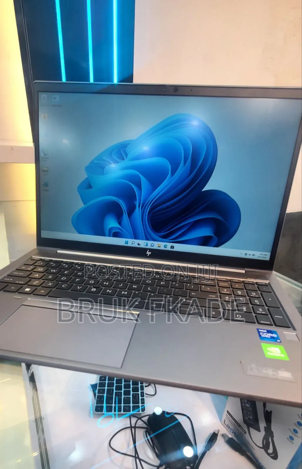 New Laptop HP ZBook 15 16GB Intel Core i7 SSD 512GB