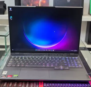 New Lenovo Legion Y7000P IRX9 Gaming Laptop 32GB Intel Core Ultra 9 1T