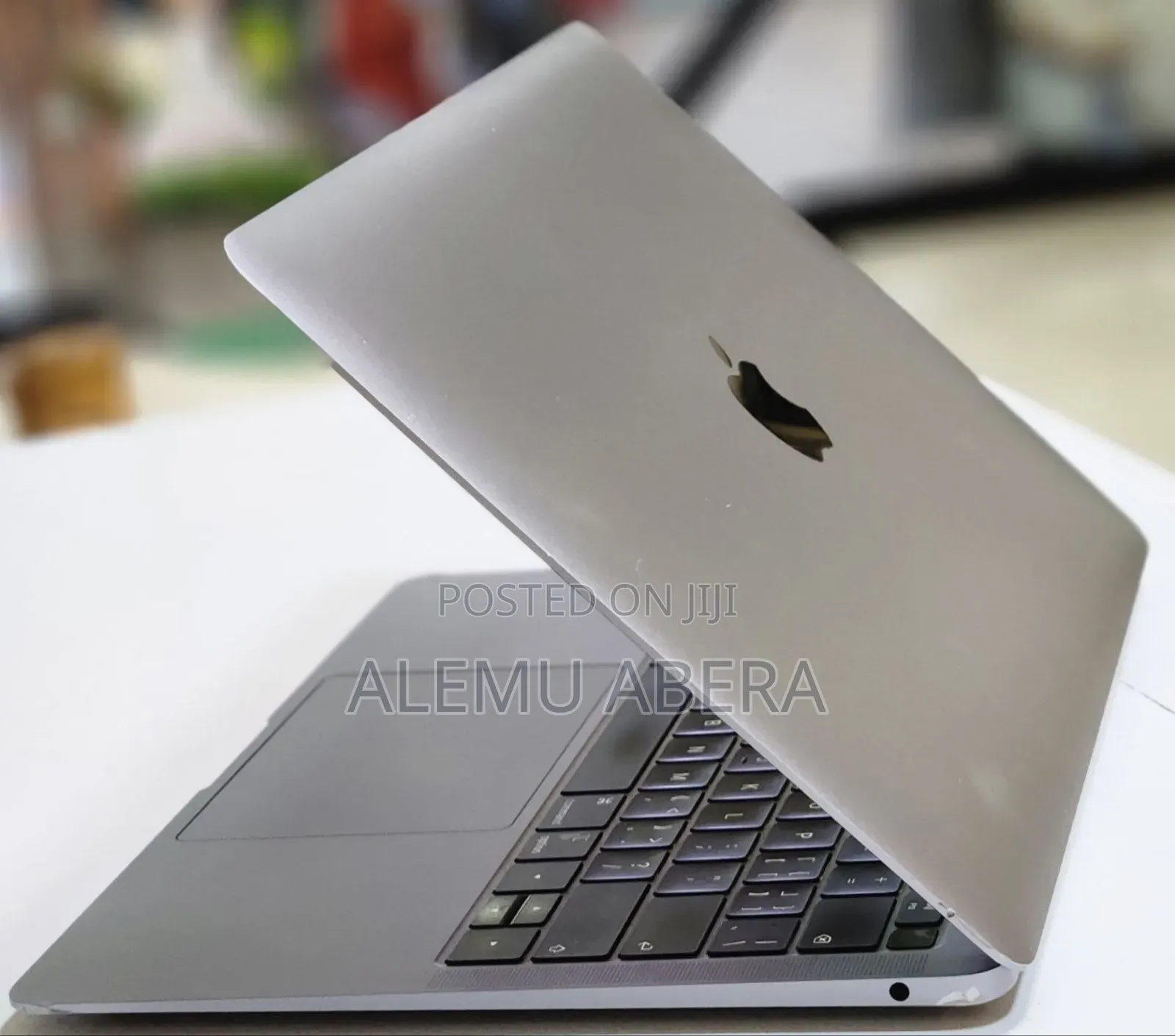 New Laptop Apple MacBook Pro 2019 32GB Intel Core i7 SSD 512GB