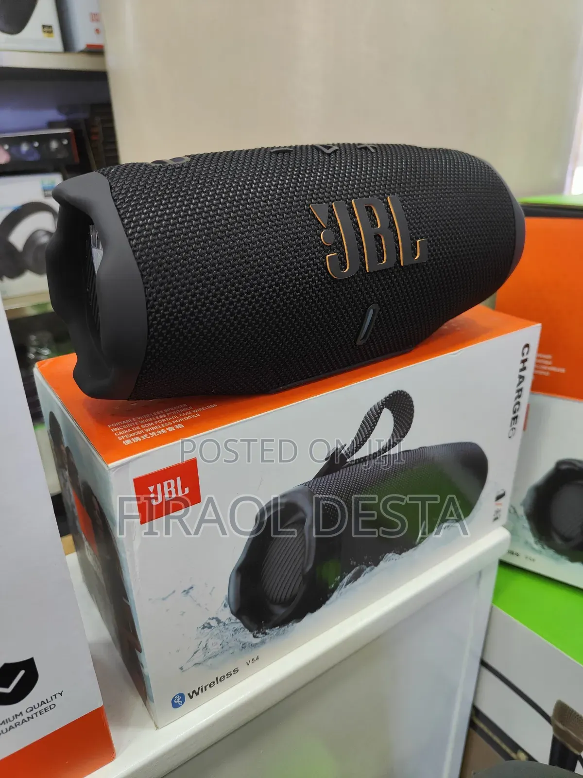 JBL Charge 6