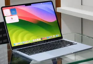 New Laptop Apple MacBook Air 2024 M3 13-inch 16GB Apple M4 SSD 256GB