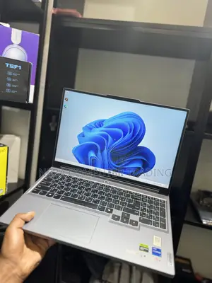 New Laptop Lenovo Legion 5 16GB Intel Core i7 SSD 1T