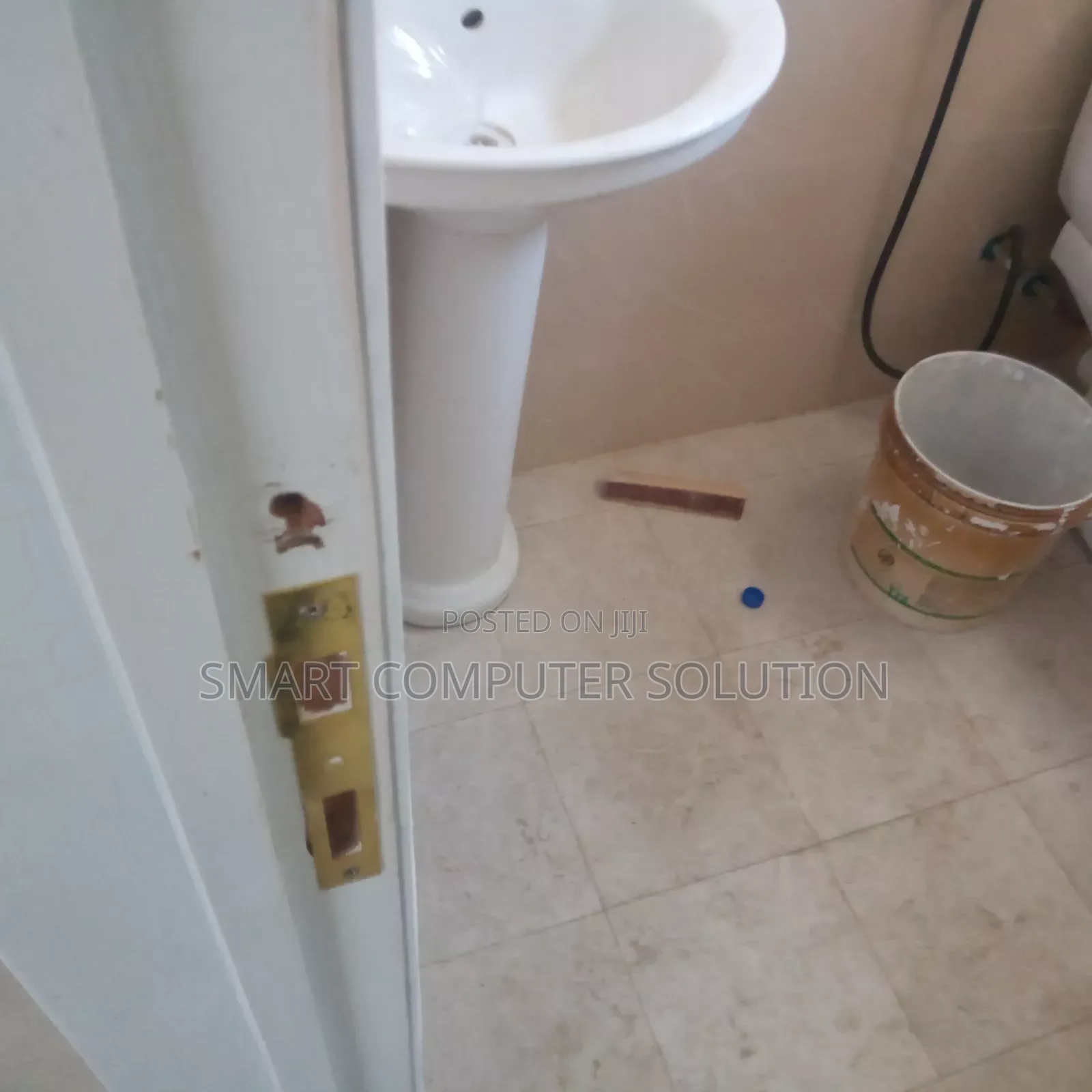 1bdrm House in Nifas Silk-Lafto for rent