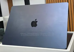 New Laptop Apple MacBook Air 2025 M4 15-inch 16GB Apple M4 SSD 512GB