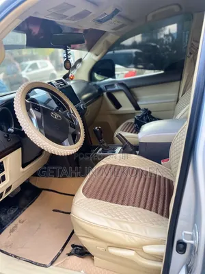 Toyota Land Cruiser 2015 Silver