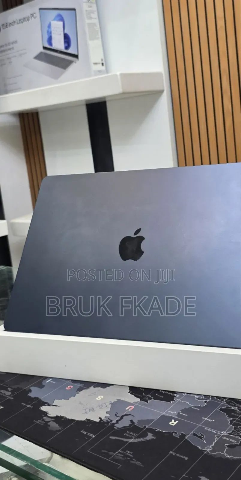 New Laptop Apple MacBook Air 2025 M4 15-inch 16GB Apple M4 SSD 256GB