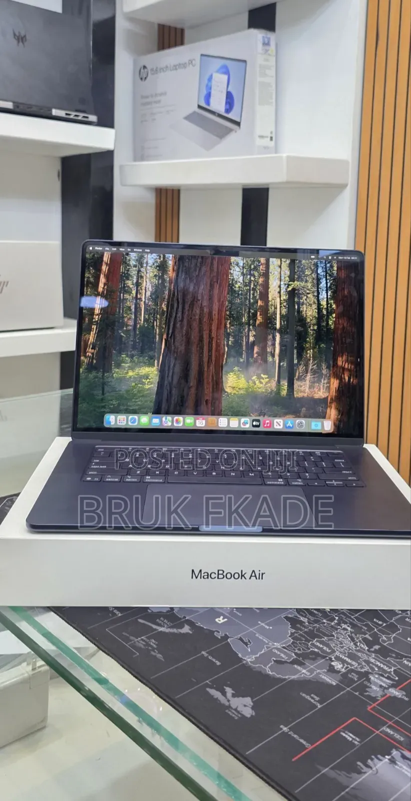 New Laptop Apple MacBook Air 2025 M4 15-inch 16GB Apple M4 SSD 256GB