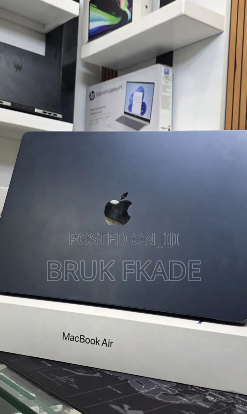 New Laptop Apple MacBook Air 2025 M4 15-inch 16GB Apple M4 SSD 256GB