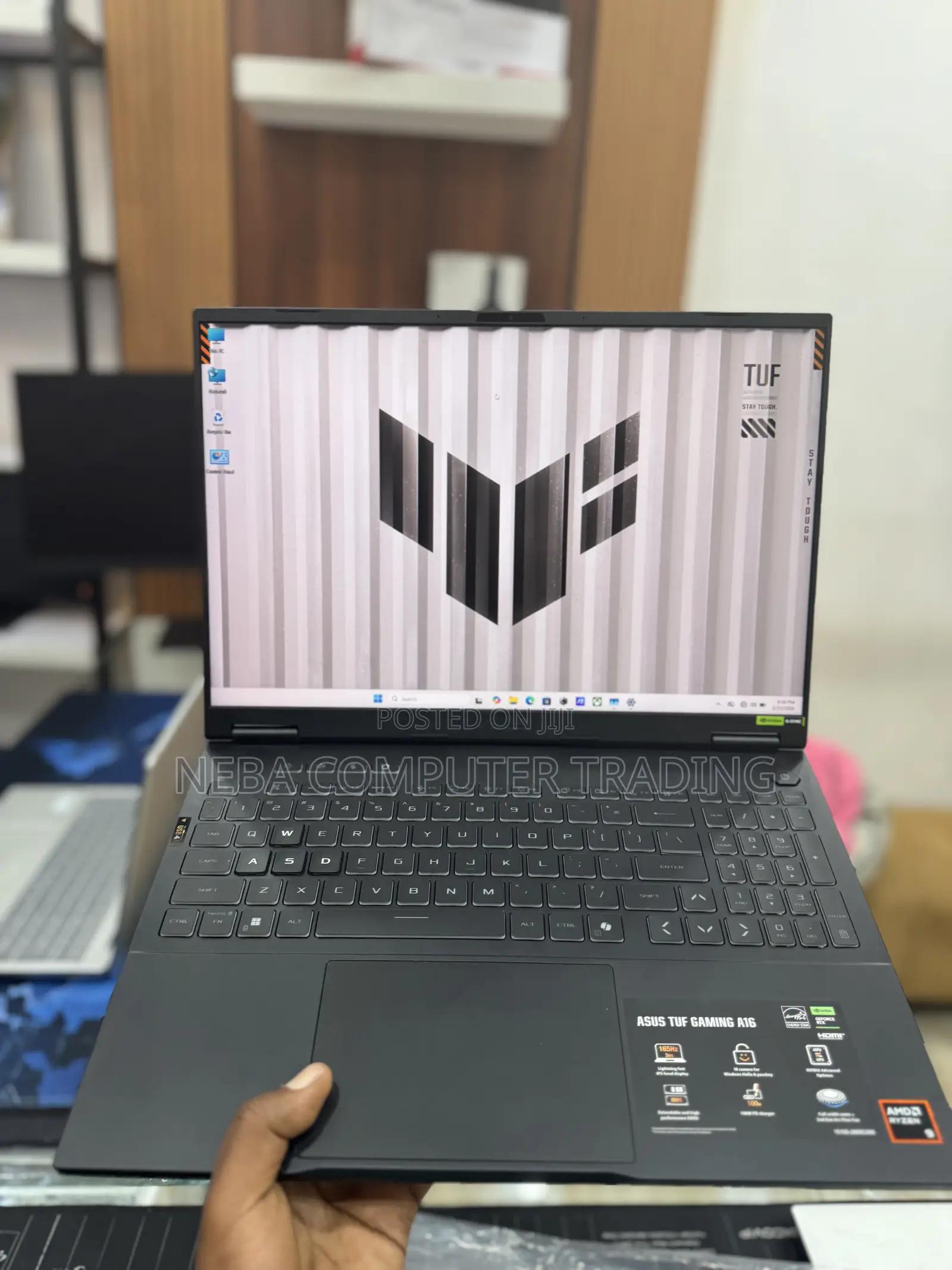 New Laptop Asus TUF Gaming A16 32GB AMD Ryzen 9 SSD 1T