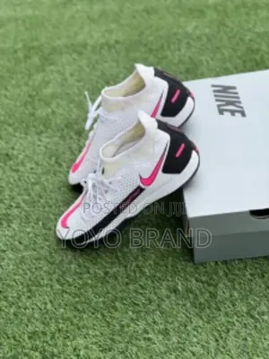 Nike Phantom Gt Acadamy Df Ic Indoor Dynamic Fit Boots Soccer Cleats