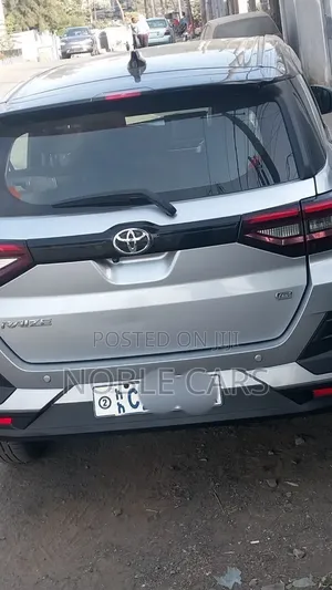 Toyota Raize 2022 Silver
