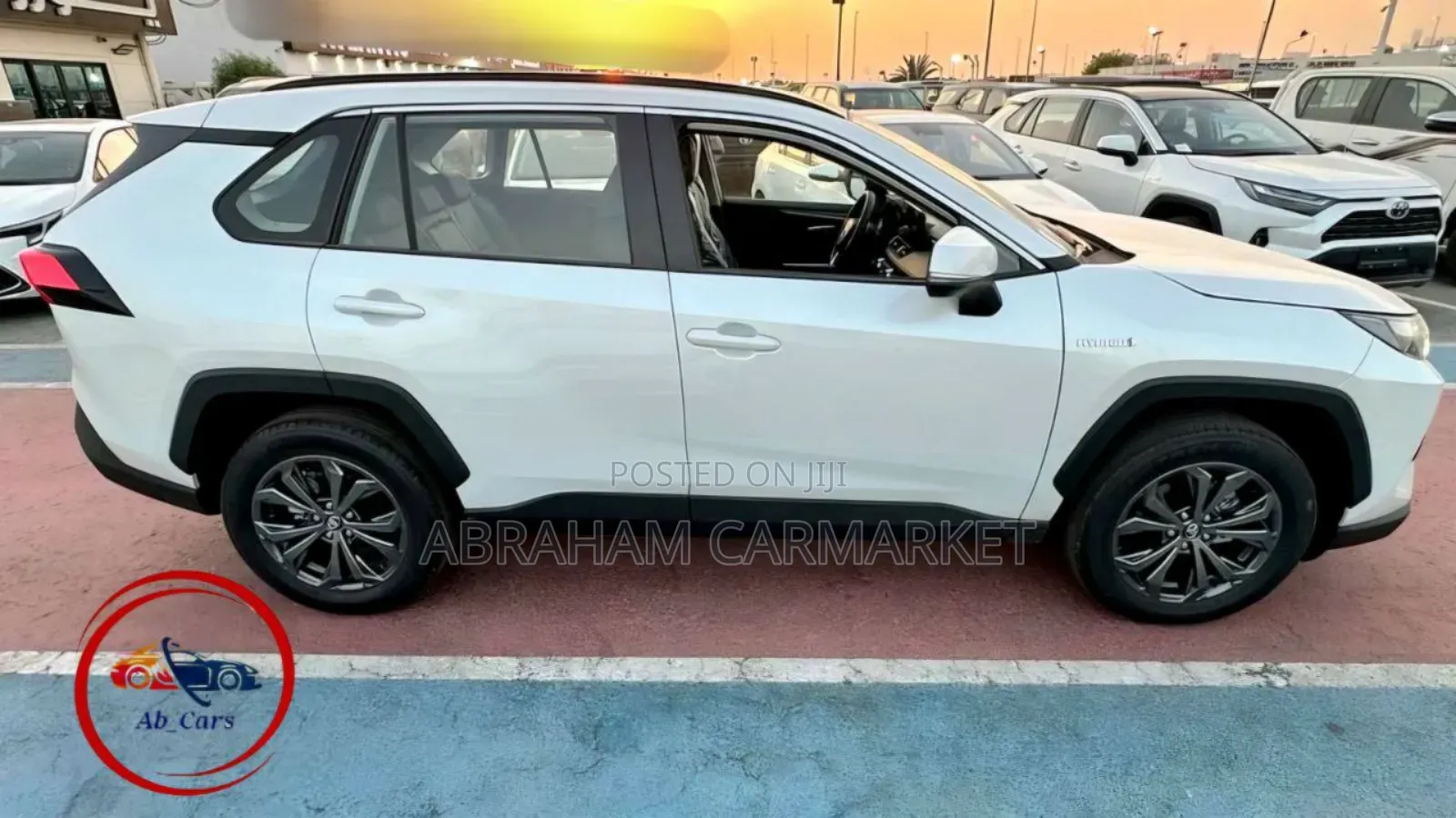 New Toyota RAV4 2024 White