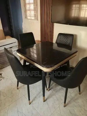 ልዩ ዳይኒንግ ቴብል | Epoxy-Made Dining Tables