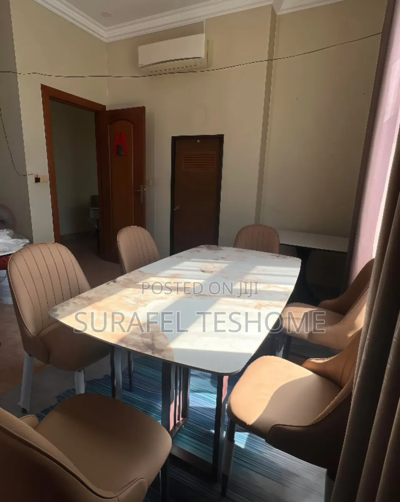 ልዩ ዳይኒንግ ቴብል | Epoxy-Made Dining Tables