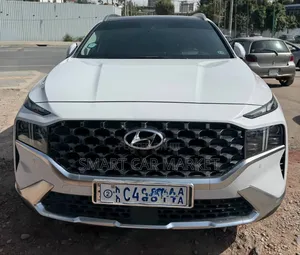 Hyundai Santa Fe 2023 White