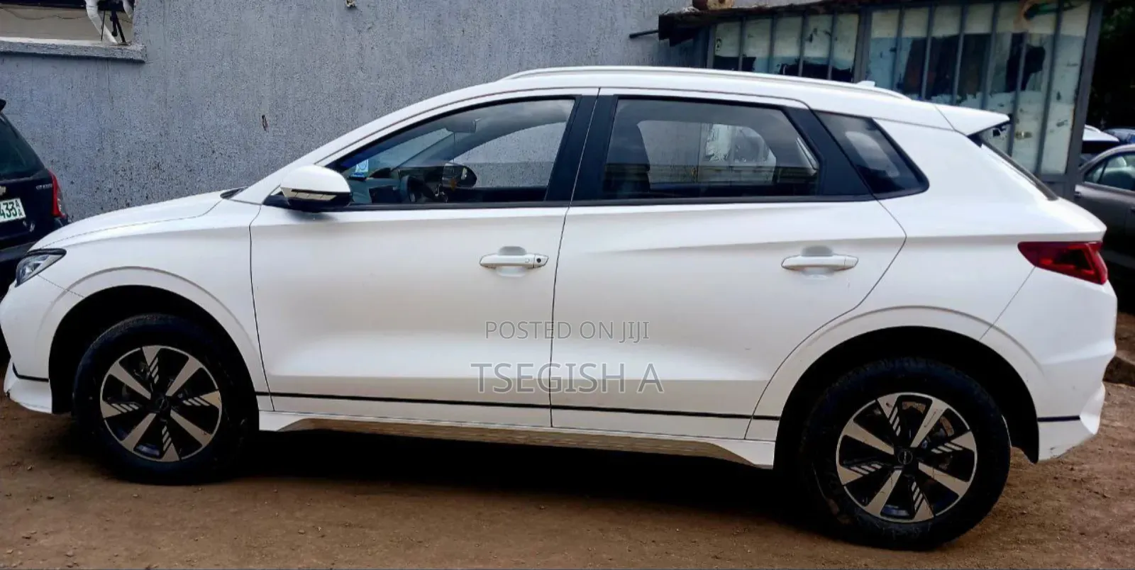 New BYD E2 43 kWh 94 hp FWD 2024 White