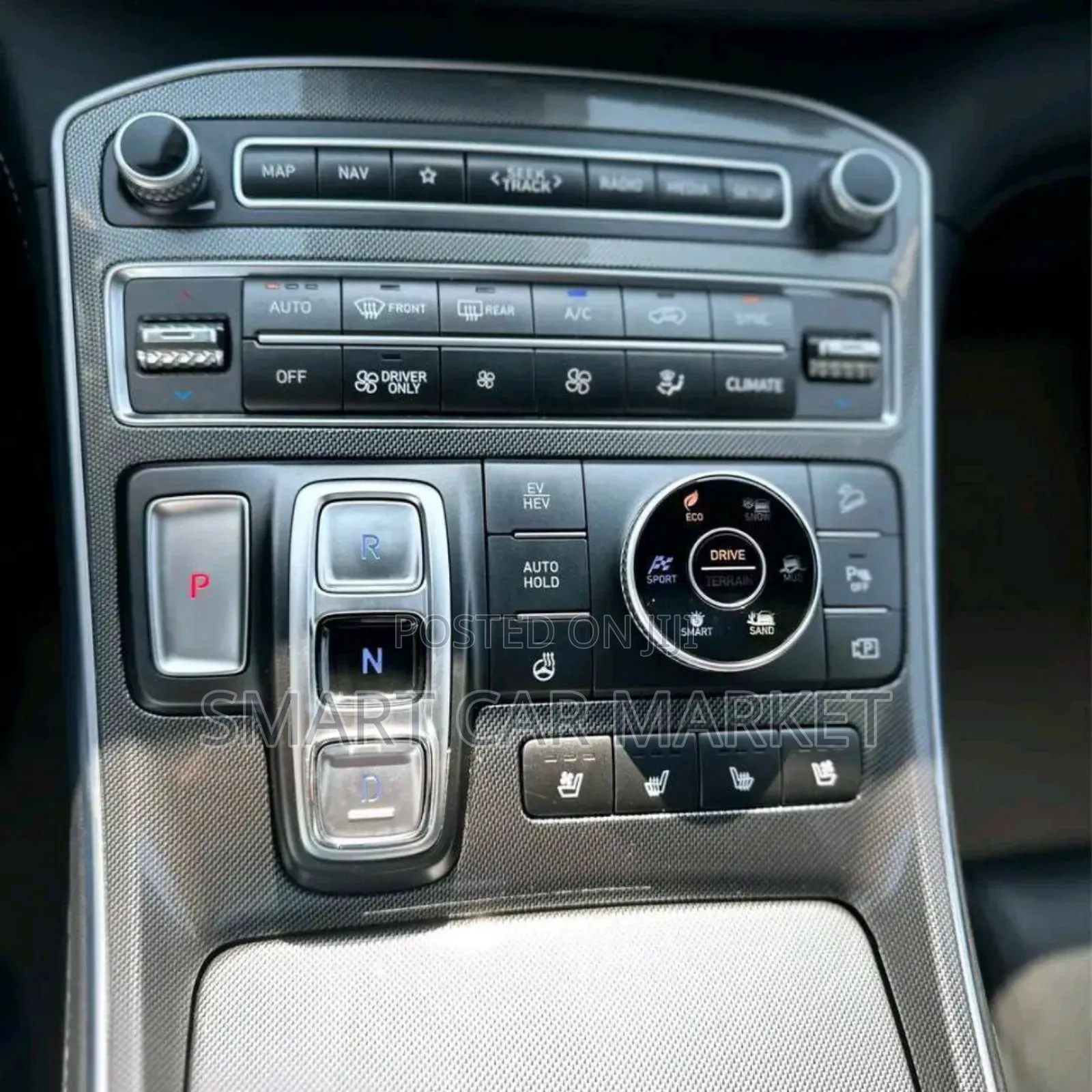 Hyundai Santa Fe 2023 White