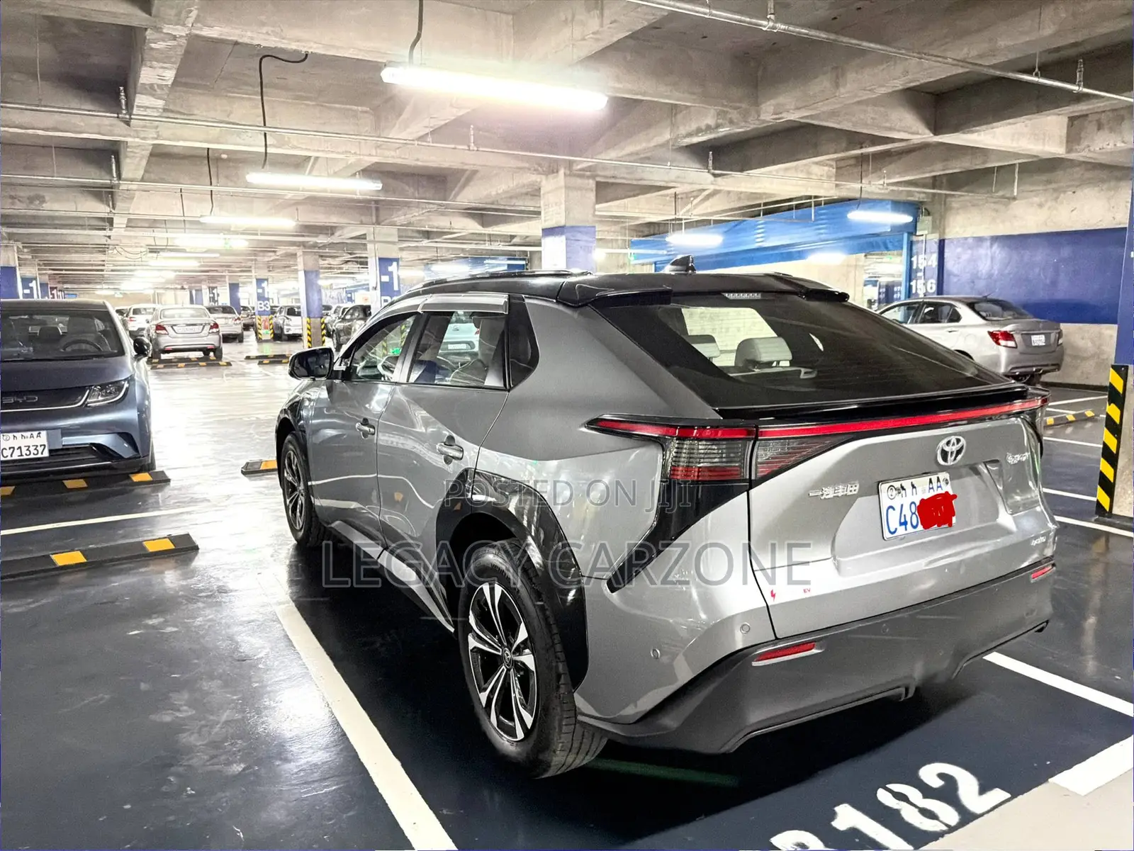 Toyota bZ4X 2023 Gray