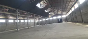 የሚከራይ መጋዘን