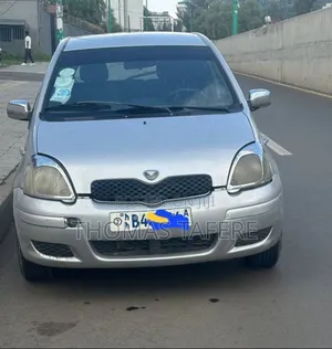 Toyota Vitz 2004