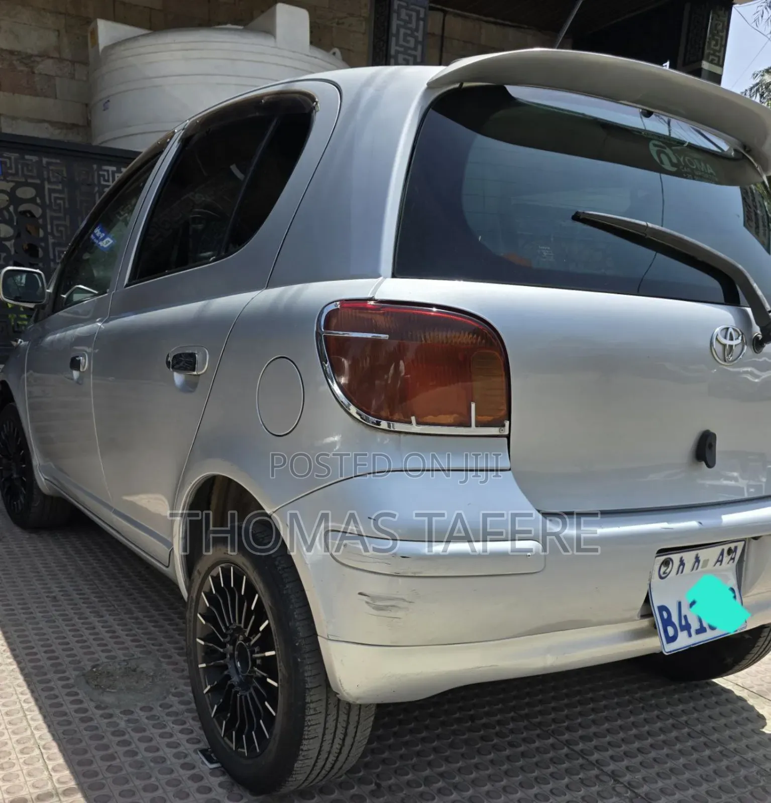 Toyota Vitz 2004