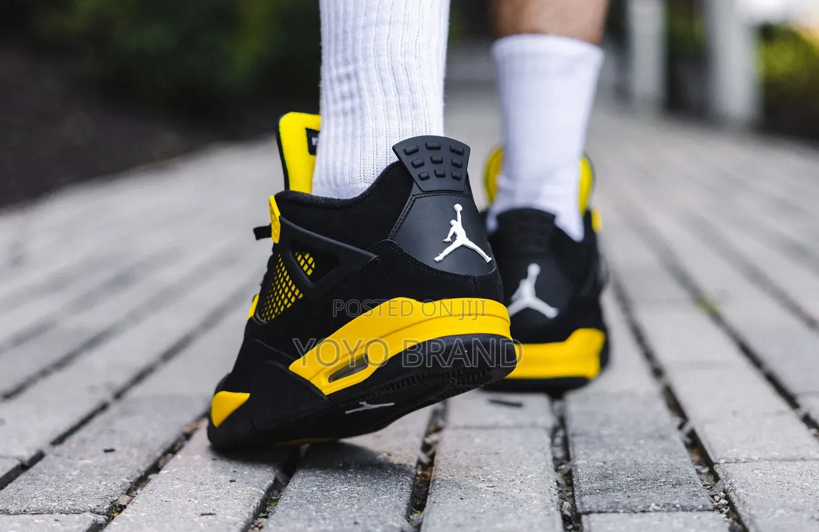 Nike Air Jordan 4 Retro Tunder Black/Yellow Fashion Sneaker Shoes