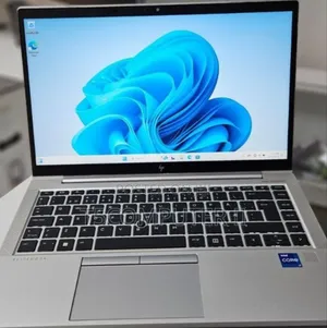 New Laptop HP EliteBook 830 G8 16GB Intel Core i7 SSD 512GB