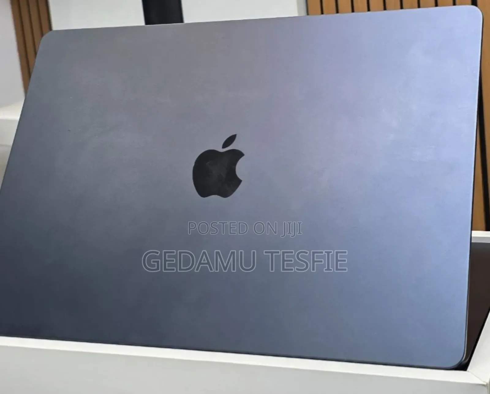 New Laptop Apple MacBook 16GB SSD 256GB