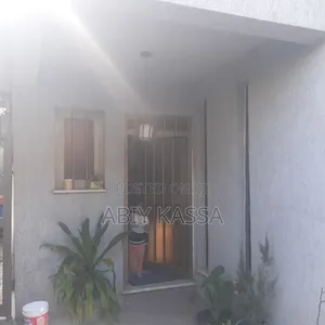 4bdrm House in Bole for sale