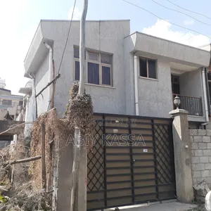 4bdrm House in Bole for sale