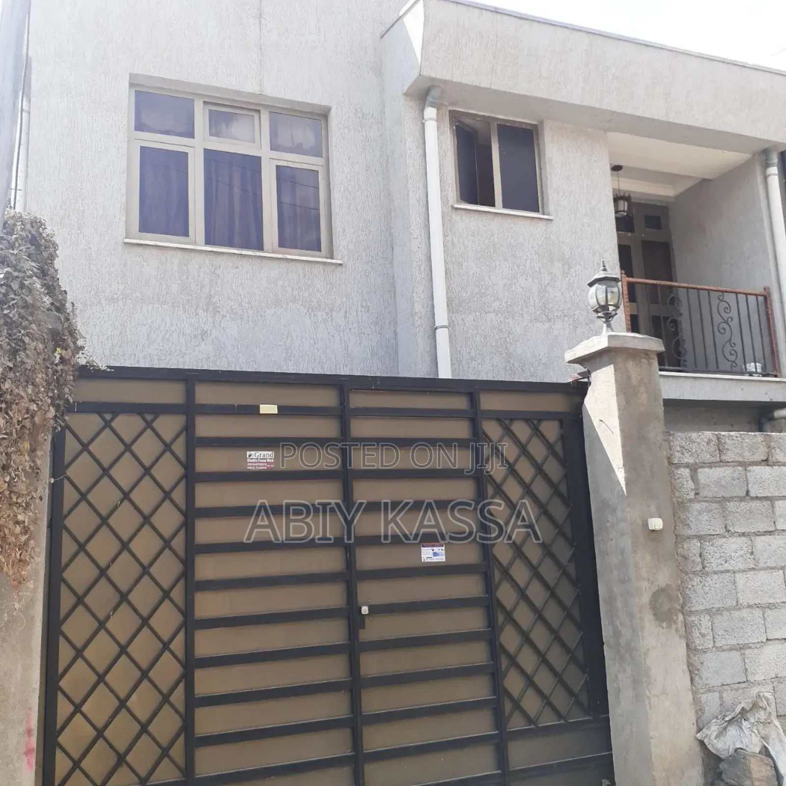 4bdrm House in Bole for sale